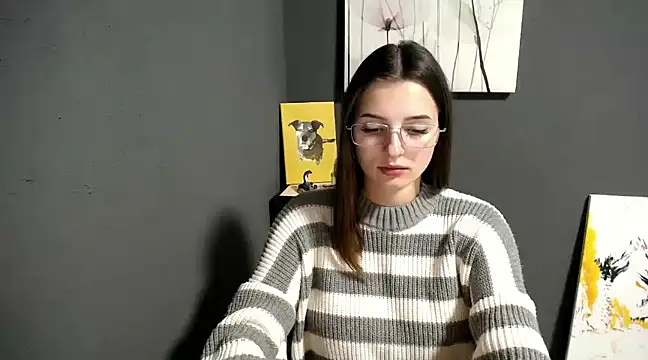 Snapshot of lady_olivia_ chatting on 02/13/25, 01:48 lady olivia online show from 02/13/25, 01:48