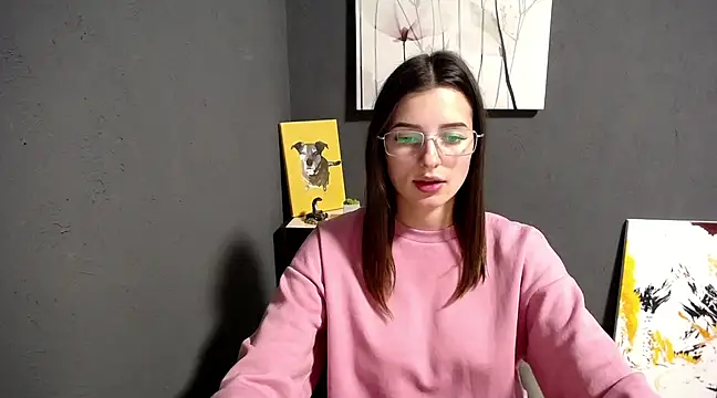 Snapshot of lady_olivia_ chatting on 02/20/25, 01:30 lady olivia online show from 02/20/25, 01:30