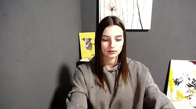 Snapshot of lady_olivia_ chatting on 03/04/25, 02:32 lady olivia online show from 03/04/25, 02:32