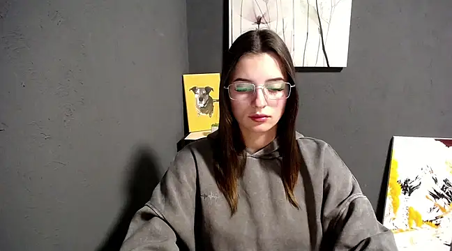 Snapshot of lady_olivia_ chatting on 03/04/25, 05:34 lady olivia online show from 03/04/25, 05:34