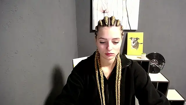 Snapshot of lady_olivia_ chatting on 10/16/25, 01:56 lady olivia online show from 10/16/25, 01:56