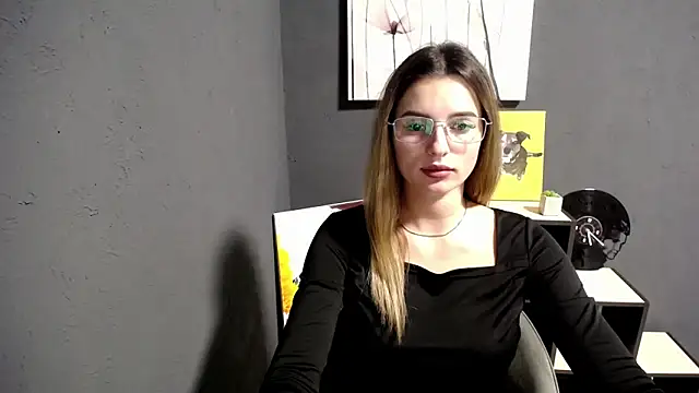 Snapshot of lady_olivia_ chatting on 11/06/25, 03:46 lady olivia online show from 11/06/25, 03:46