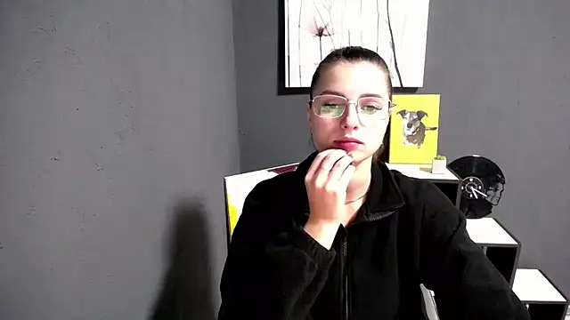 Snapshot of lady_olivia_ chatting on 11/11/25, 01:22 lady olivia online show from 11/11/25, 01:22