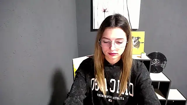 Snapshot of lady_olivia_ chatting on 11/13/25, 04:50 lady olivia online show from 11/13/25, 04:50