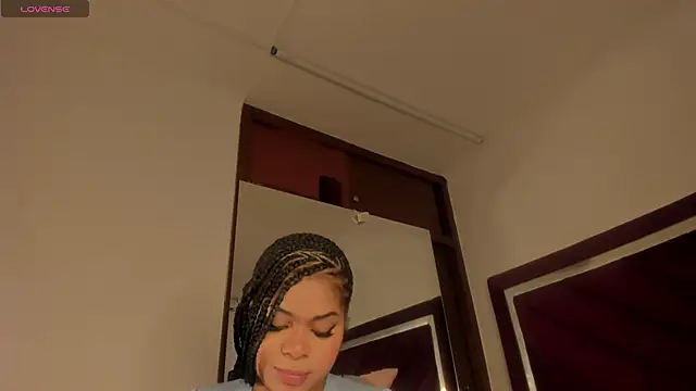 Samanntha Rose online show from 02/06/25, 07:07