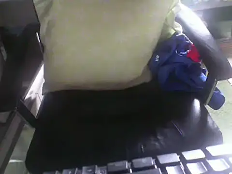 Snapshot of Carte1921 chatting on 12/04/24, 12:14 Carte1921 online show from 12/04/24, 12:14