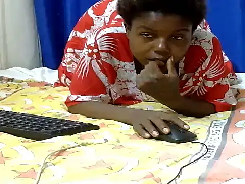 Sexy kienyeji online show from 03/03/25, 03:53