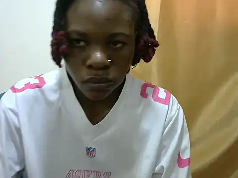 Snapshot of Ebony_jojo chatting on 09/20/25, 06:36 Ebony jojo online show from 09/20/25, 06:36