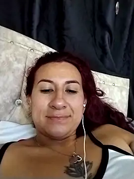 Snapshot of noa__01 chatting on 03/12/25, 01:47 noa 01 online show from 03/12/25, 01:47