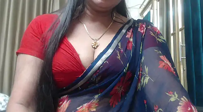 Snapshot of desi-maisa130 chatting on 02/11/25, 04:56 desi-maisa130 online show from 02/11/25, 04:56