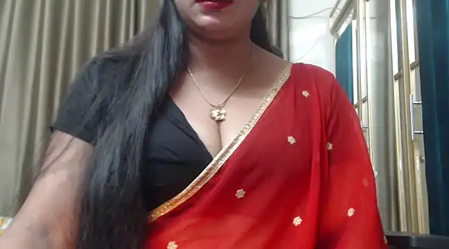 Snapshot of desi-maisa130 chatting on 02/22/25, 04:40 desi-maisa130 online show from 02/22/25, 04:40
