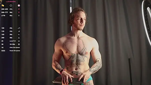 Snapshot of pleasure8869 chatting on 01/27/25, 08:18 pleasure8869 online show from 01/27/25, 08:18