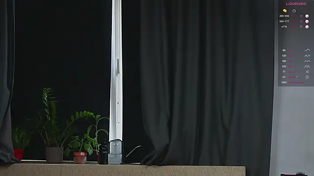 Snapshot of pleasure8869 chatting on 09/10/25, 06:46 pleasure8869 online show from 09/10/25, 06:46