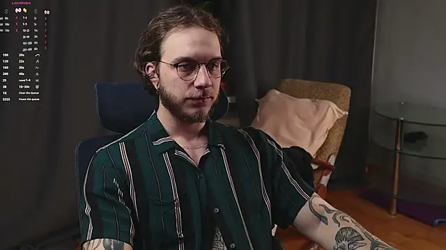 Snapshot of pleasure8869 chatting on 10/08/25, 03:59 pleasure8869 online show from 10/08/25, 03:59