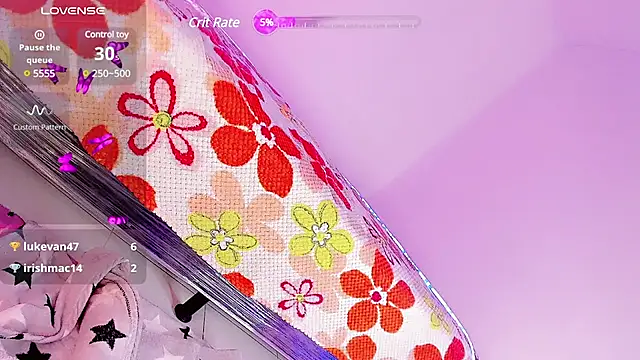 Snapshot of Oficial_angela chatting on 03/09/25, 09:02 Oficial angela online show from 03/09/25, 09:02