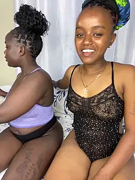 Snapshot of Doublefreaks chatting on 10/23/25, 09:57 Doublefreaks online show from 10/23/25, 09:57