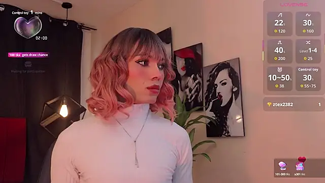 Megan Do Santos online show from 10/10/25, 08:08