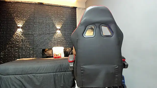 taurus boy1 online show from 10/20/25, 03:29