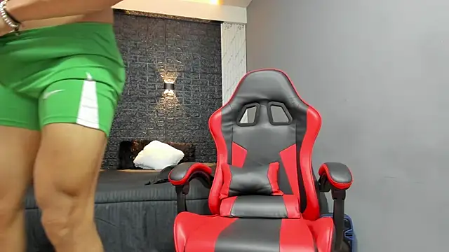 taurus boy1 online show from 10/21/25, 11:33