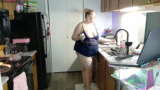 siennaxluxx online show from 10/13/25, 08:20