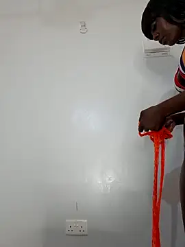 korah01 online show from 10/21/25, 06:03