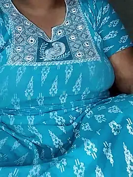 Snapshot of Latha-Hyd chatting on 10/24/25, 02:30 Latha-Hyd online show from 10/24/25, 02:30