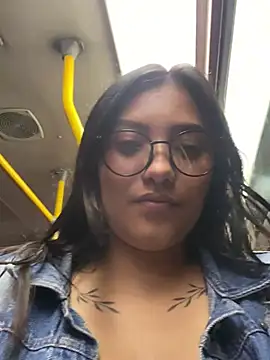 angellique 22 online show from 01/16/25, 03:34