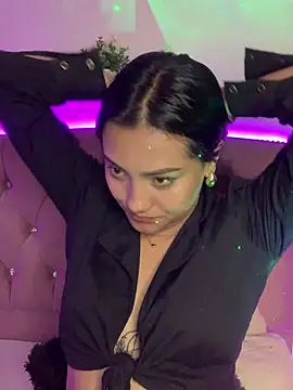 angellique 22 online show from 02/05/25, 07:29