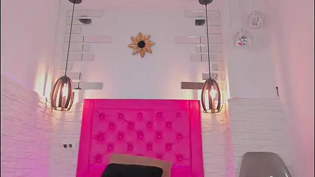 mia six66 online show from 01/17/25, 02:28