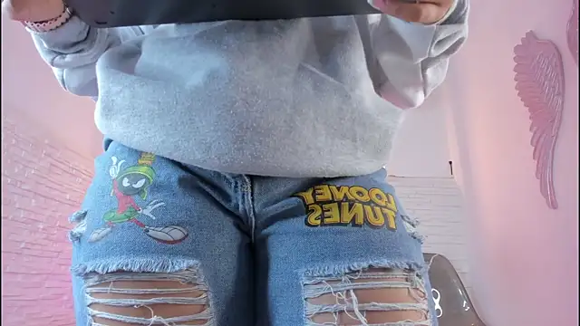 mia six66 online show from 01/25/25, 11:34