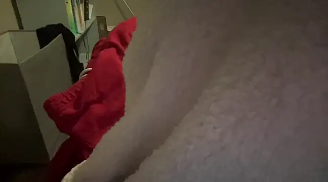 Snapshot of myloveforyouu chatting on 12/24/24, 05:49 myloveforyouu online show from 12/24/24, 05:49