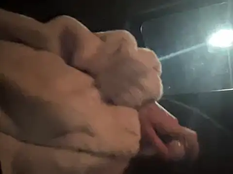 Snapshot of myloveforyouu chatting on 01/12/25, 02:56 myloveforyouu online show from 01/12/25, 02:56