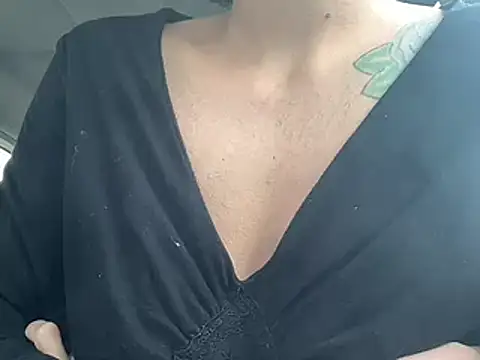 Snapshot of myloveforyouu chatting on 01/15/25, 07:12 myloveforyouu online show from 01/15/25, 07:12