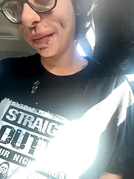 Snapshot of myloveforyouu chatting on 09/09/25, 02:05 myloveforyouu online show from 09/09/25, 02:05