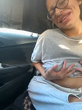 Snapshot of myloveforyouu chatting on 09/19/25, 01:23 myloveforyouu online show from 09/19/25, 01:23