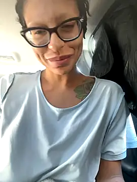 Snapshot of myloveforyouu chatting on 09/26/25, 01:48 myloveforyouu online show from 09/26/25, 01:48