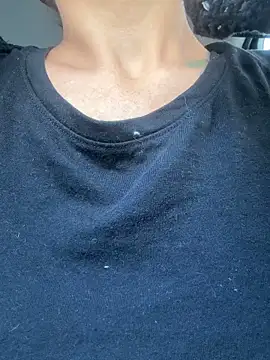 Snapshot of myloveforyouu chatting on 10/18/25, 02:07 myloveforyouu online show from 10/18/25, 02:07