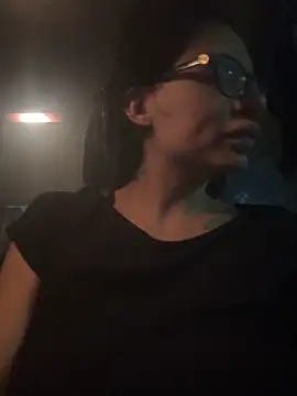 Snapshot of myloveforyouu chatting on 10/21/25, 01:50 myloveforyouu online show from 10/21/25, 01:50