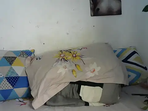 Snapshot of SexyPanker chatting on 10/25/25, 02:46 SexyPanker online show from 10/25/25, 02:46