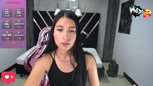 Snapshot of lizzyluk_ch chatting on 01/18/25, 07:48 lizzyluk ch online show from 01/18/25, 07:48
