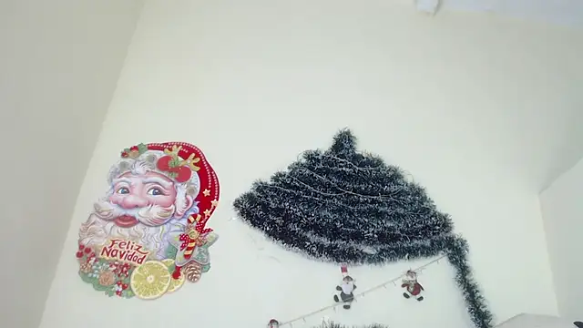 Luluu 08 online show from 12/31/24, 06:57