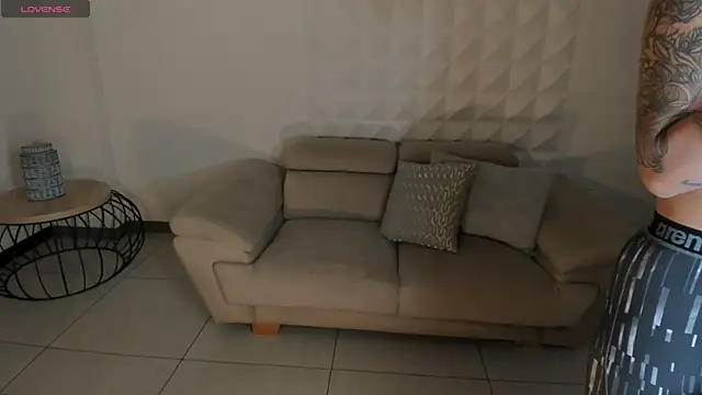 MariaHerrera  online show from 10/14/25, 08:42