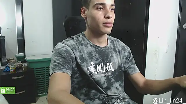 Snapshot of Babylin77 chatting on 01/09/25, 11:56 Babylin77 online show from 01/09/25, 11:56