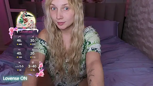 Snapshot of GoodGirl0024 chatting on 02/19/25, 08:20 GoodGirl0024 online show from 02/19/25, 08:20