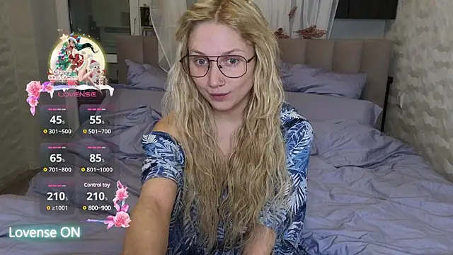 Snapshot of GoodGirl0024 chatting on 02/22/25, 08:09 GoodGirl0024 online show from 02/22/25, 08:09
