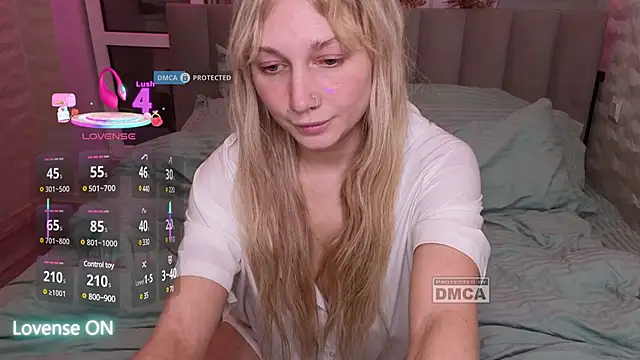 Snapshot of GoodGirl0024 chatting on 03/04/25, 08:16 GoodGirl0024 online show from 03/04/25, 08:16