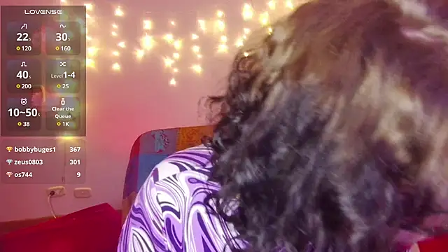 Snapshot of Sabrina_scarlett chatting on 12/23/24, 03:29 Sabrina scarlett online show from 12/23/24, 03:29