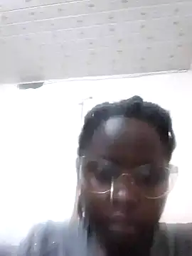 Snapshot of Sweetcecie01 chatting on 02/03/25, 12:36 Sweetcecie01 online show from 02/03/25, 12:36