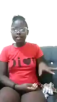 Snapshot of Sweetcecie01 chatting on 03/08/25, 07:49 Sweetcecie01 online show from 03/08/25, 07:49