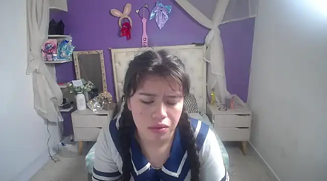 Snapshot of Ingrid_Casas chatting on 01/31/25, 10:21 Ingrid Casas online show from 01/31/25, 10:21